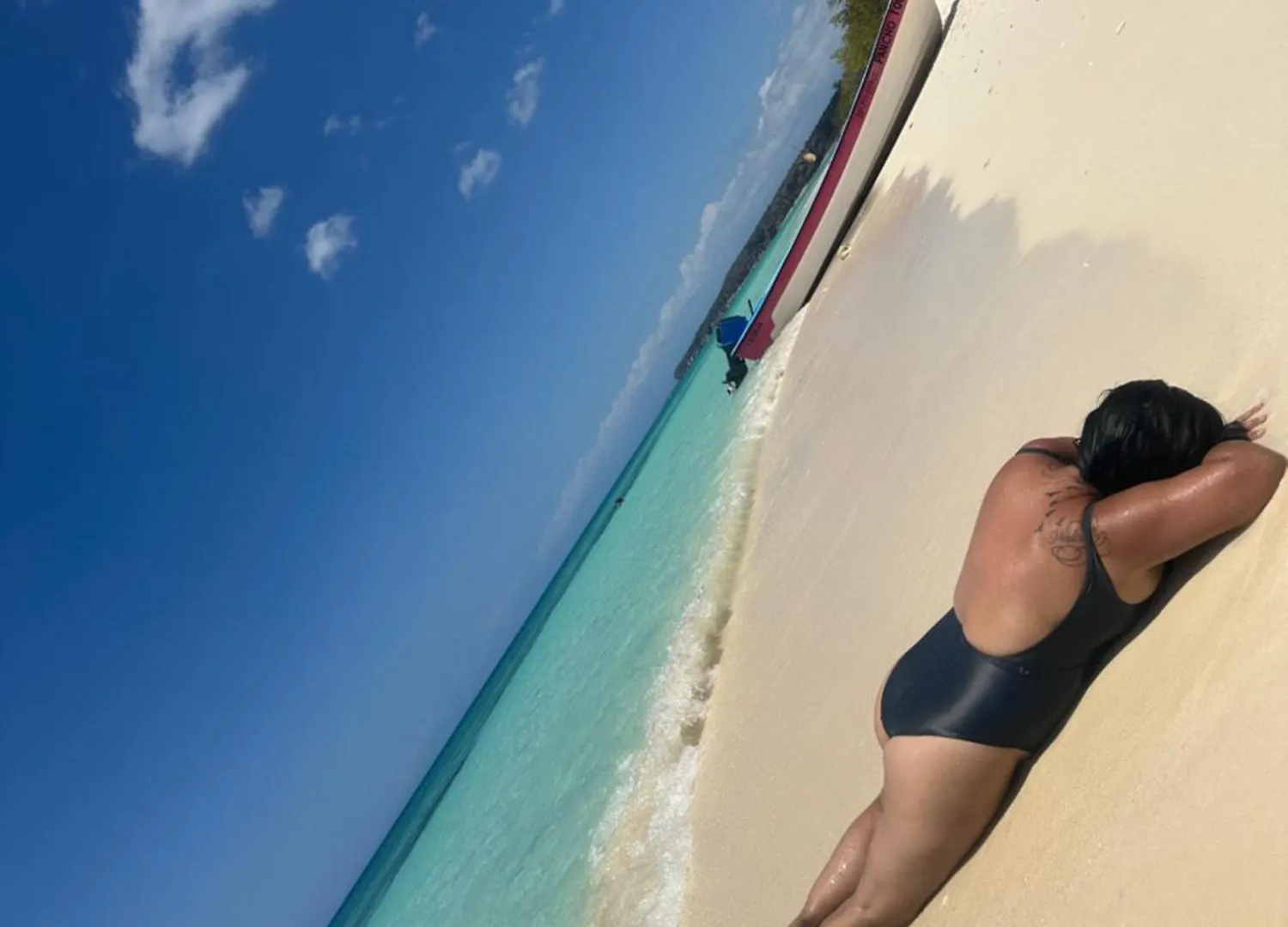 Crisffer Punta Cana 0*,